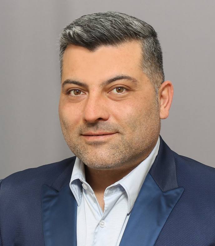 Милен Янков